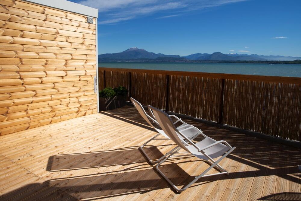 Maxi Caravan fronte spiaggia